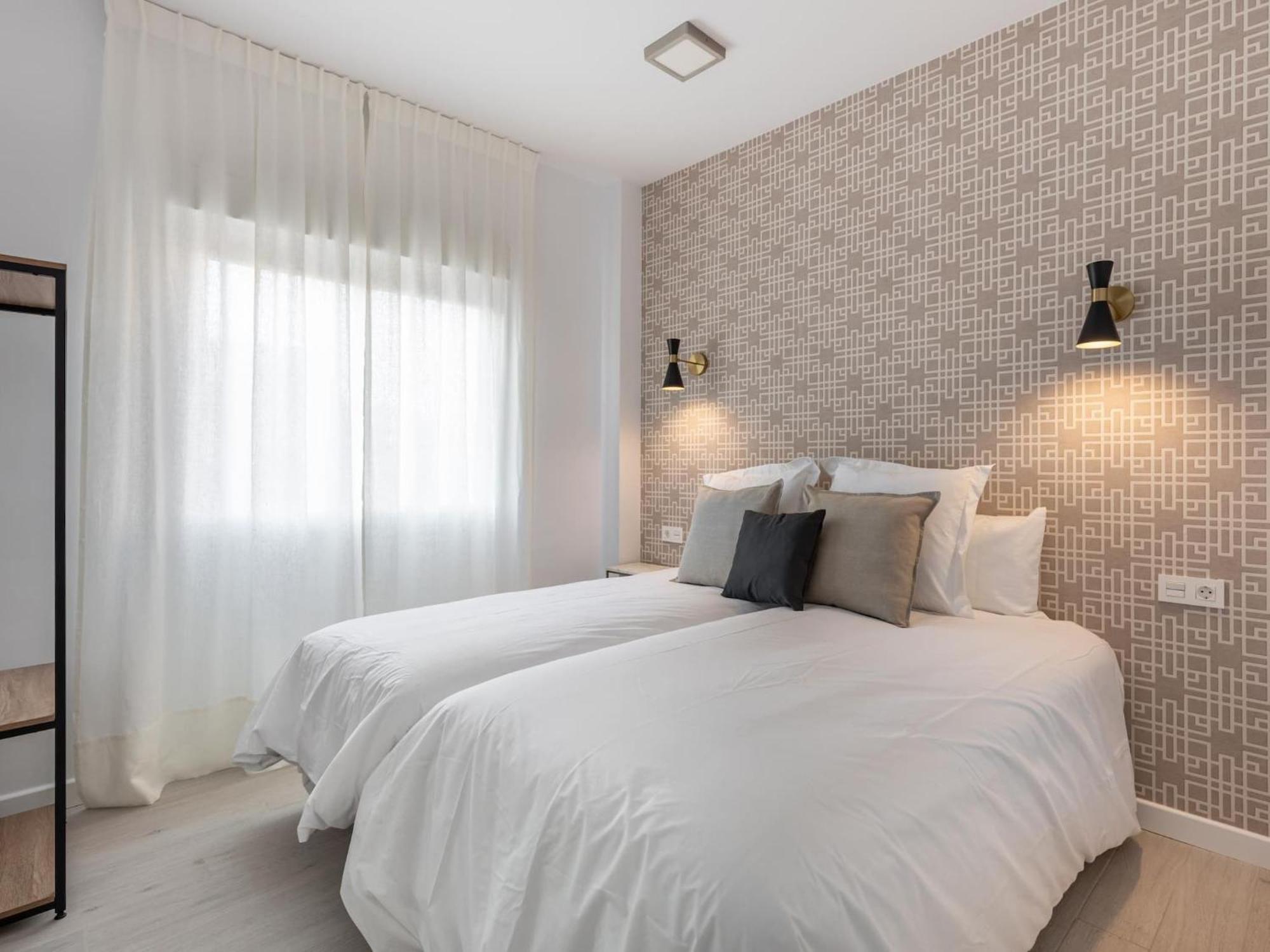 Central Stylish And Elegant 1 & 2 Bedroom Apartment II Granada Exterior foto